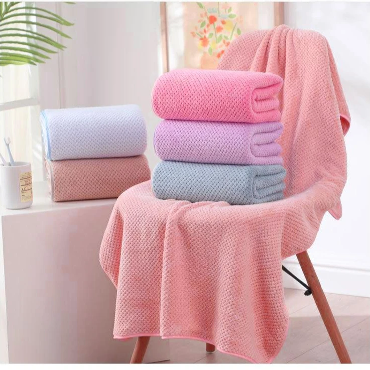 瑚绒菠萝格毛巾大浴巾柔软吸水不掉毛浴巾居家日用