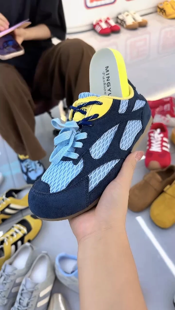 Y115蓝色40码一双