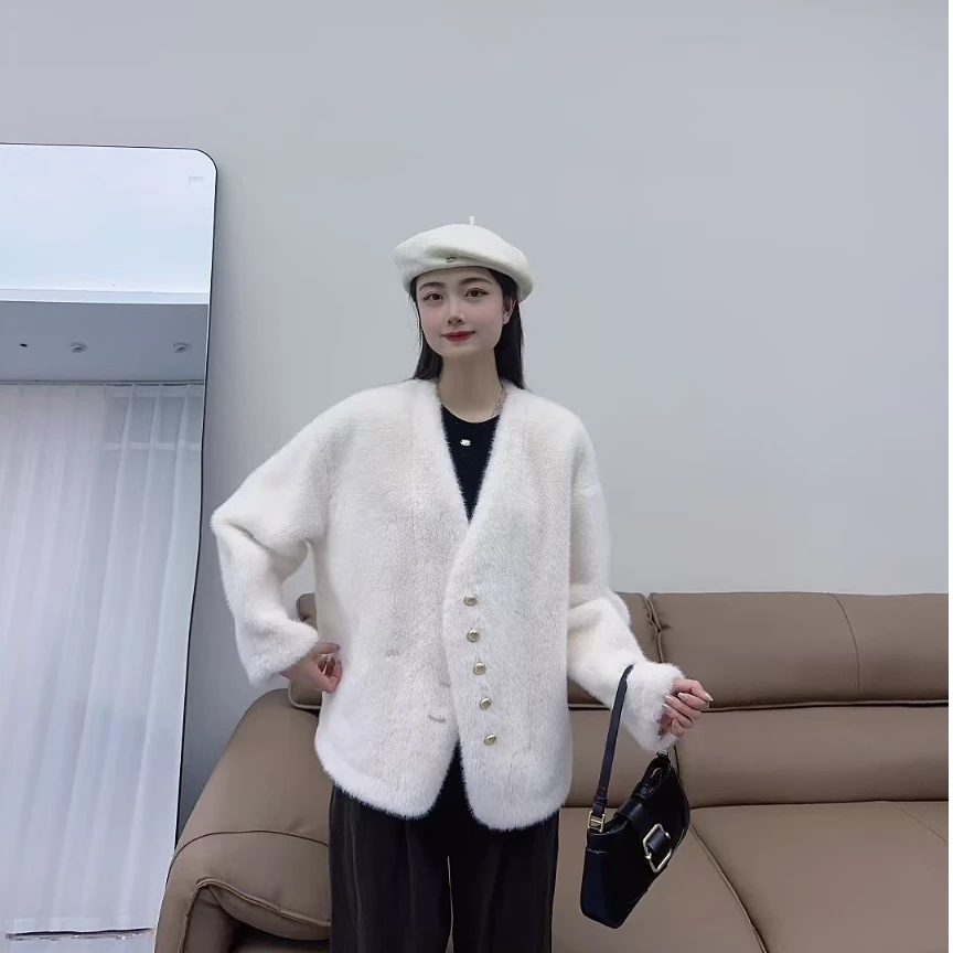 24D86展示为准【衣长60】欧货V领皮毛一体外套女冬新款韩系宽松上衣