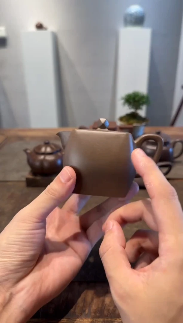 茶壶紫砂运*隐正紫砂壶