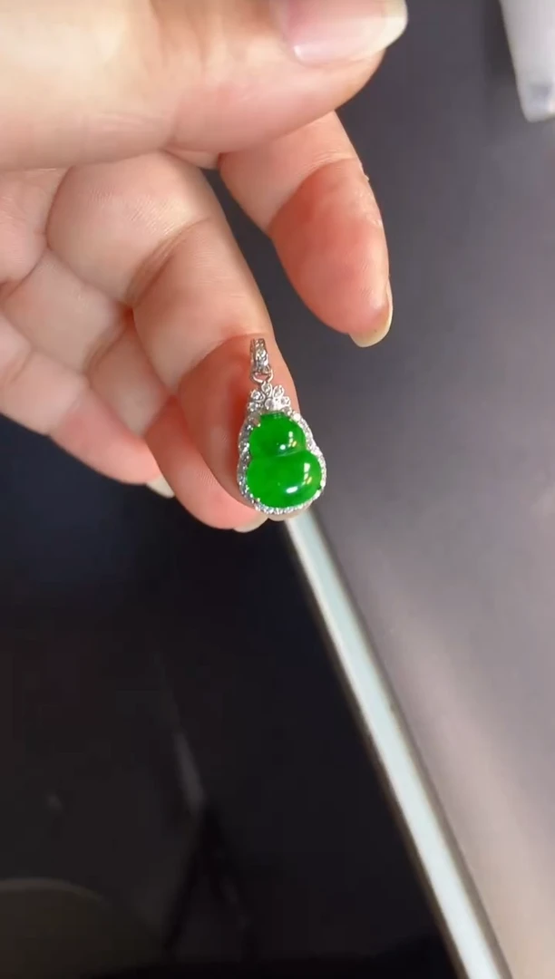 吊坠(不含链)银S925镶嵌翡翠1