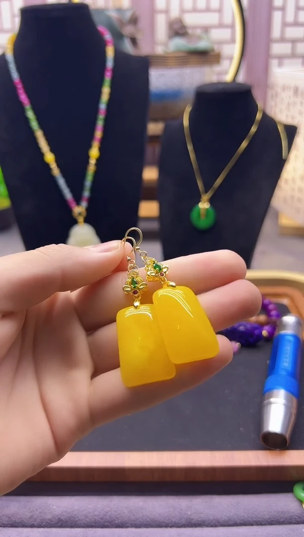 【闪购商品】蜜蜡耳饰14K金镶嵌E176