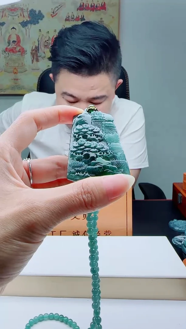 颈饰未镶嵌翡翠多样性发其一