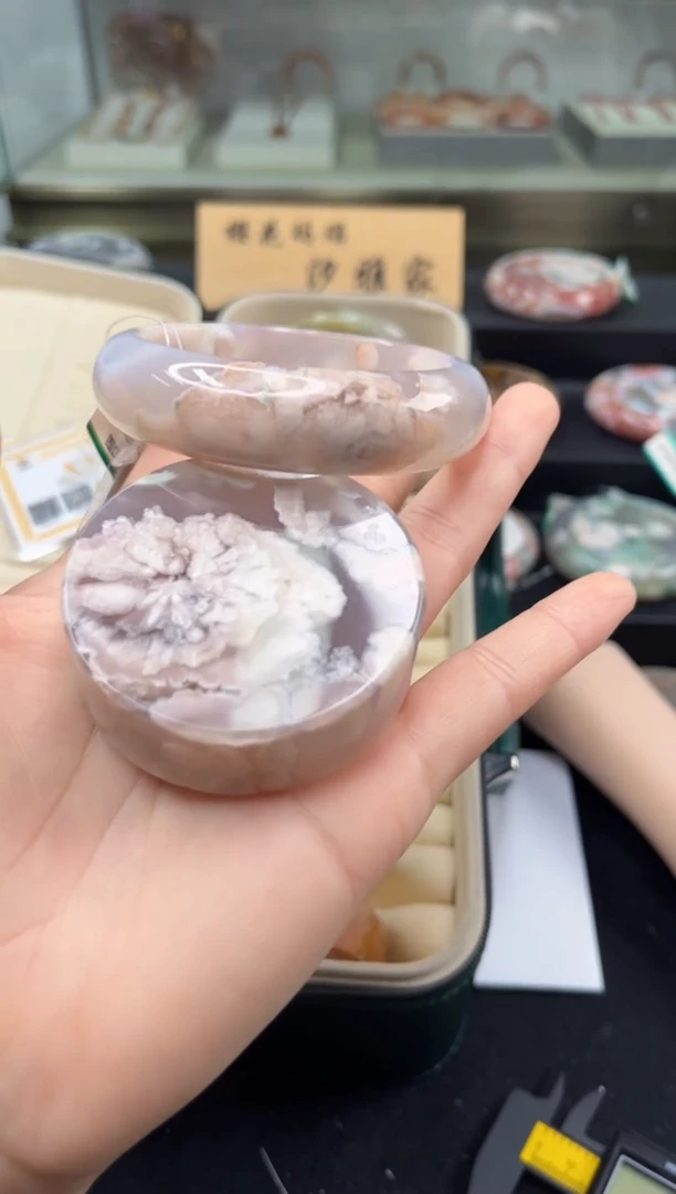 未镶嵌手镯石英质玉59圈口（赠品镯心）622151