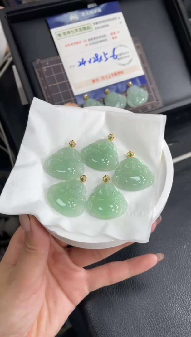 【闪购商品】翡翠挂件18K金镶嵌佛公FL10配绳/多样性发其一CP