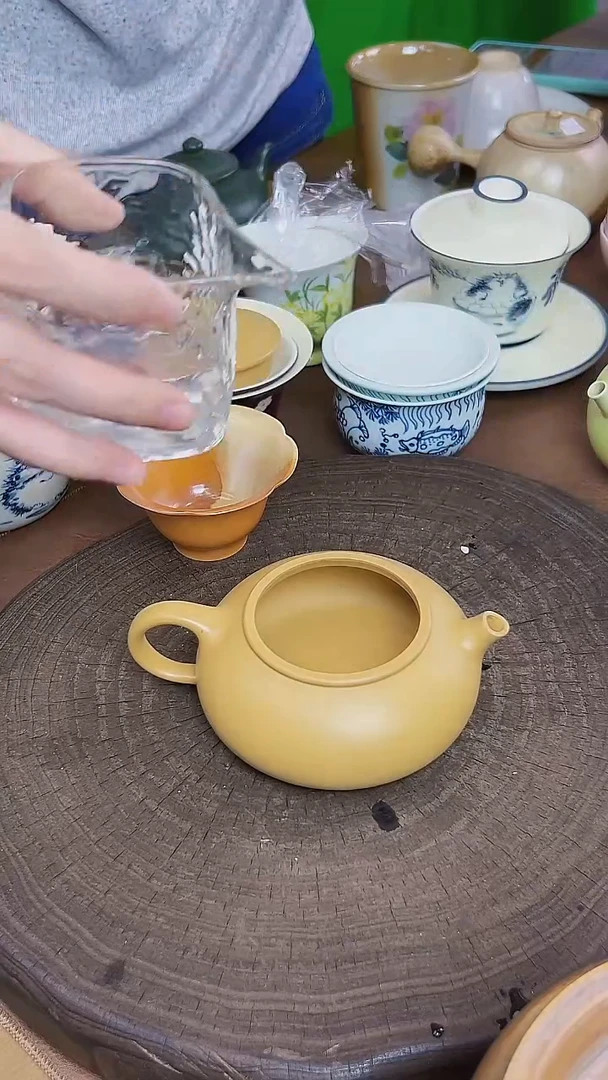 景德镇陶瓷全手工黄色茶壶