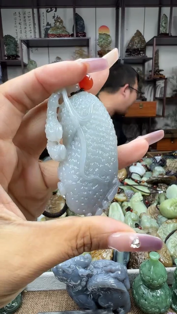 未镶嵌和田玉把件1