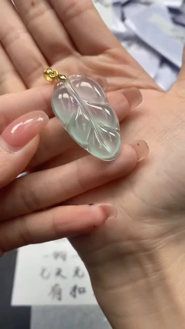 翡翠未镶嵌吊坠(赠链)高端甄选吊坠（一物一图）3