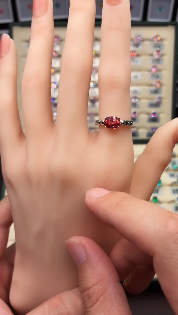 无925银轻奢风火莲花色女神戒