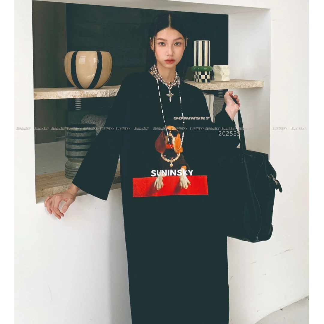 SUNINSKY轻奢气质感七分袖巴洛克珍珠狗印花长款连衣裙-SUN26