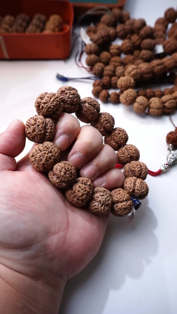 吊坠金刚菩提真梁梅花 体验级  24毫米