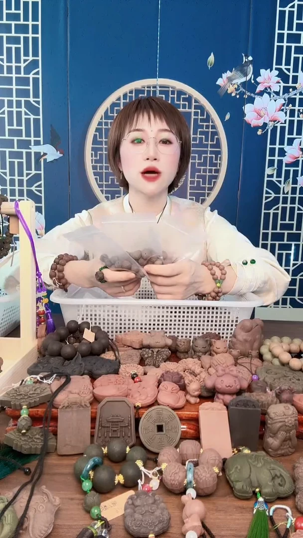 泥塑泥塑瑕疵宫中散包珠