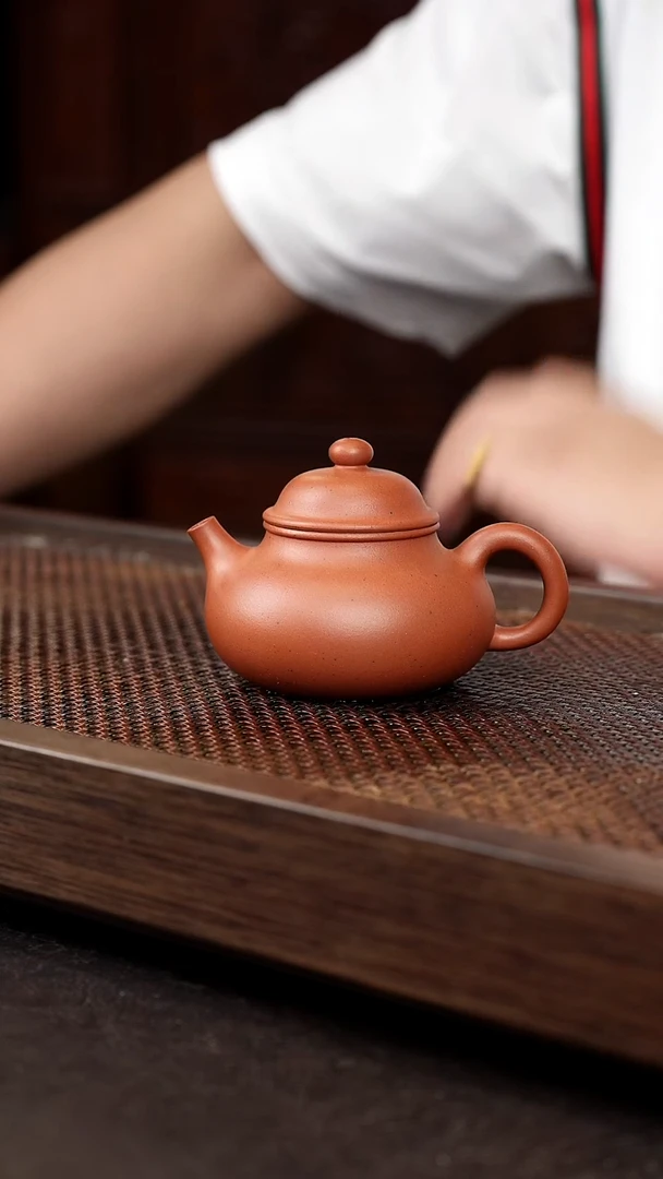 茶壶紫砂大红泥容天