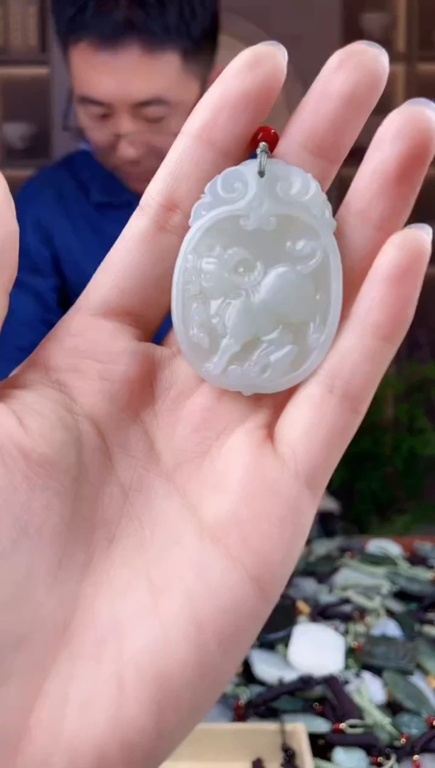 未镶嵌和田玉挂件拍一发一 ，多样性发货！