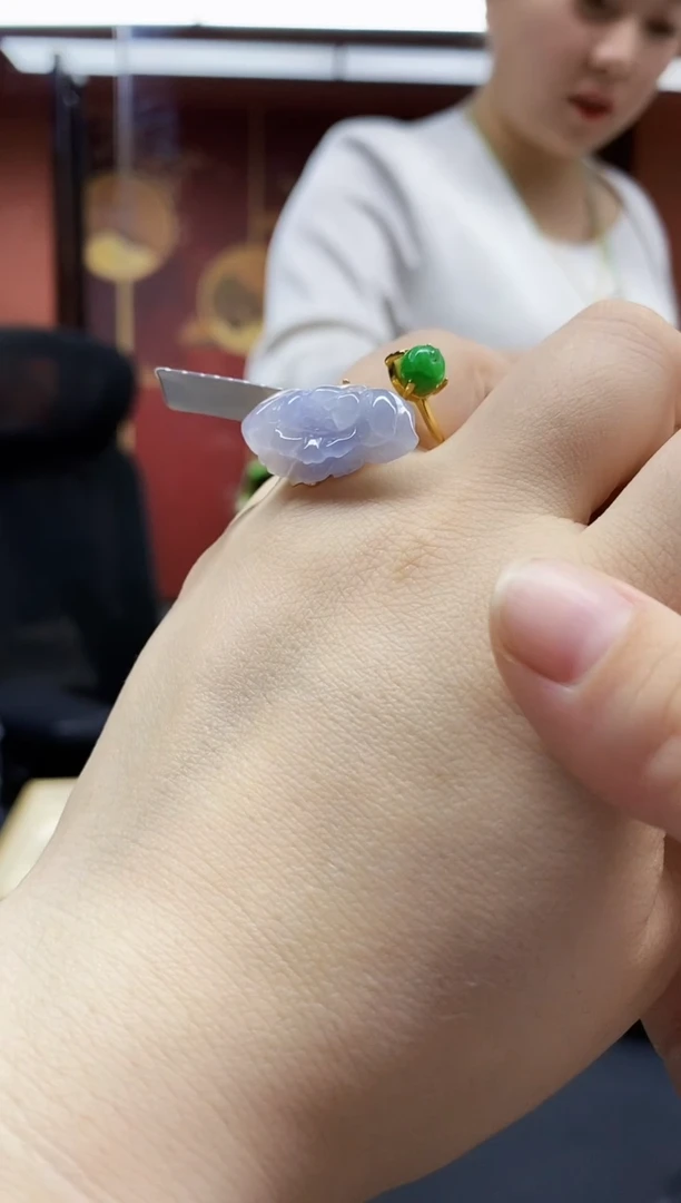颈饰未镶嵌翡翠翡翠戒指