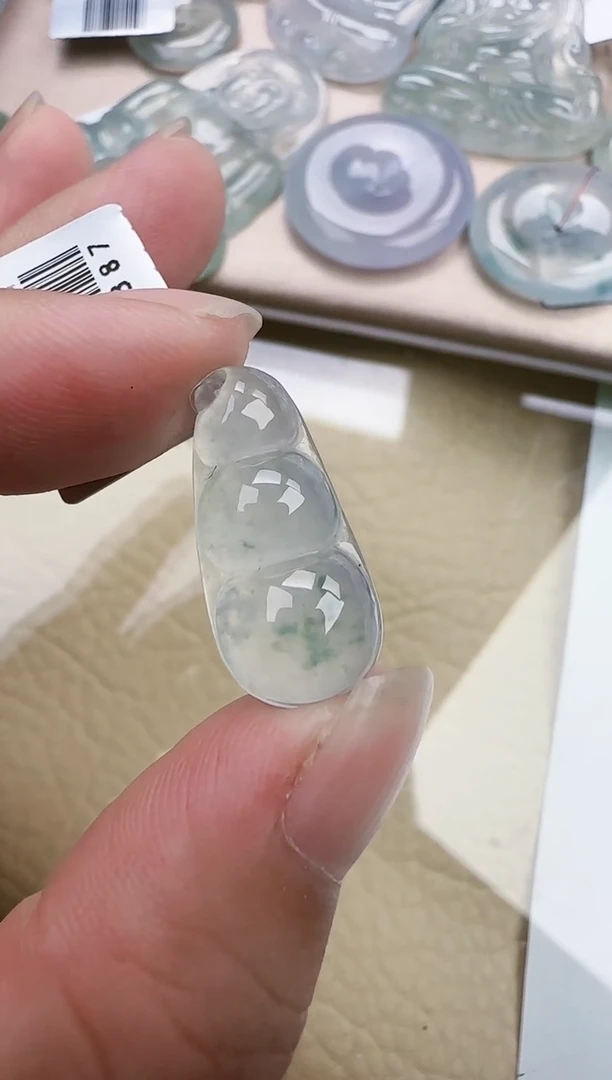 翡翠未镶嵌颈饰缅甸翡翠a货