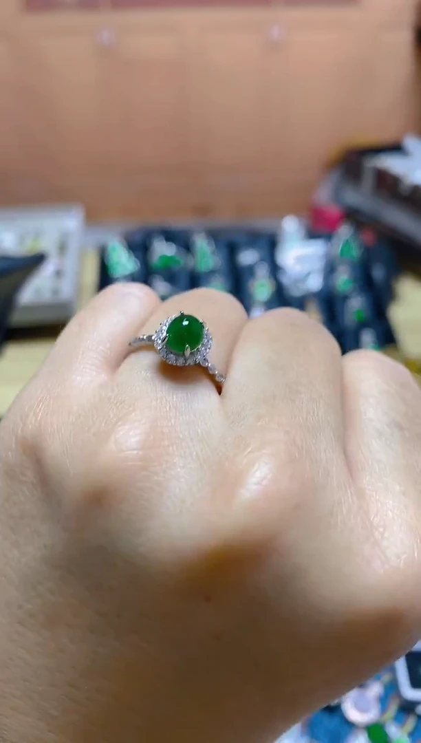未镶嵌戒指翡翠天然A货 假一罚四