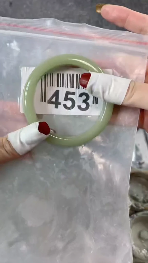 【闪购商品】石英质玉手镯未镶嵌5859+453