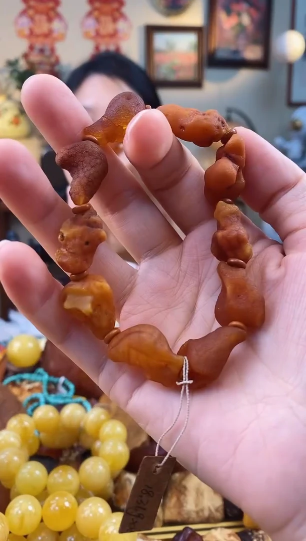 【闪购商品】琥珀手串未镶嵌手串