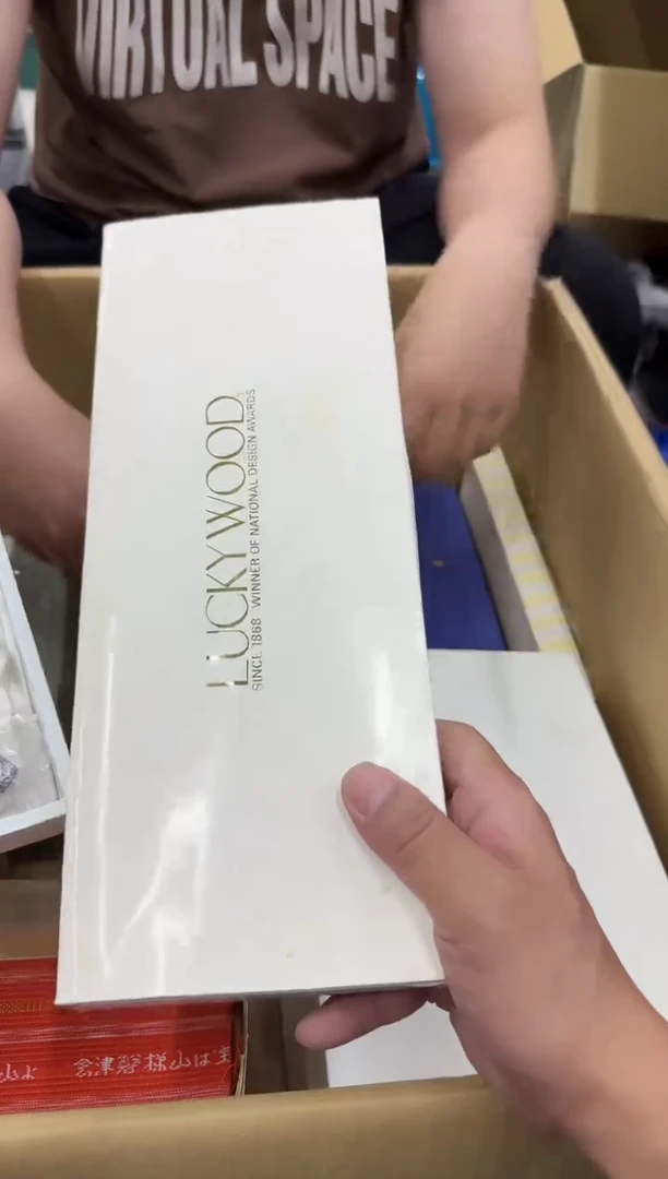 琉璃手工艺品w****话87
