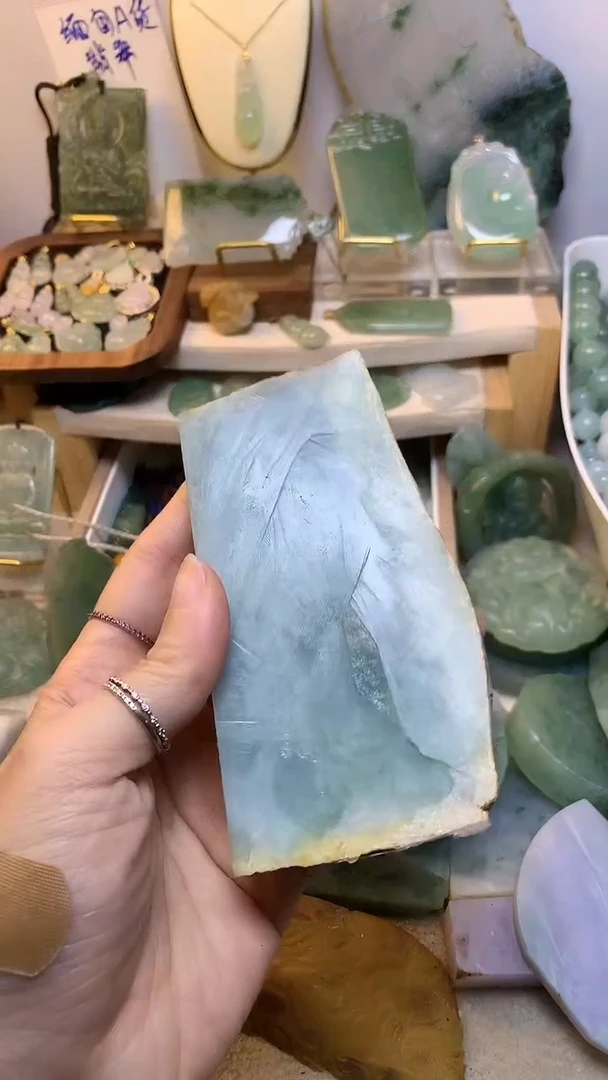 未镶嵌挂件翡翠启***V 缅甸A货翡翠，没有运费险