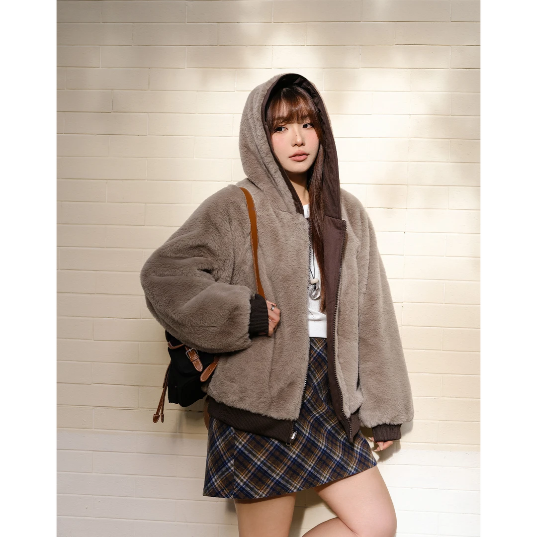 冬季新款大码两面穿连帽女毛绒外套胖mm收胯显瘦时尚潮流拉链上衣