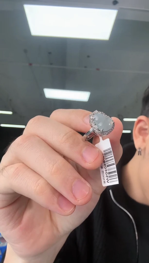 未镶嵌戒指翡翠翡翠戒指