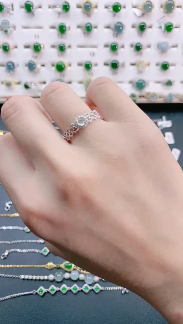 【闪购商品】翡翠戒指银S925镶嵌天然翡翠