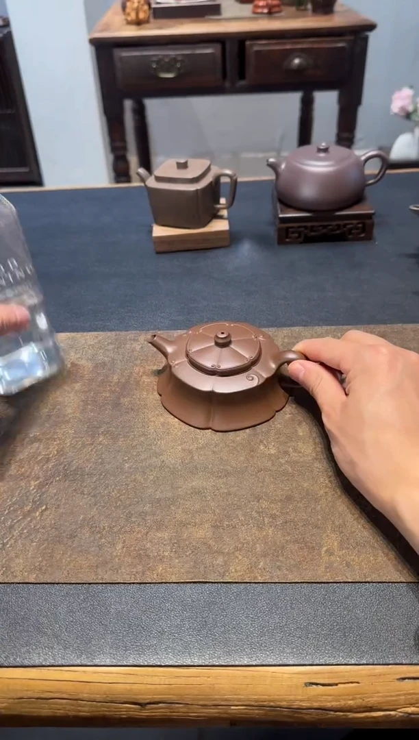 茶壶紫砂人****到无极如意