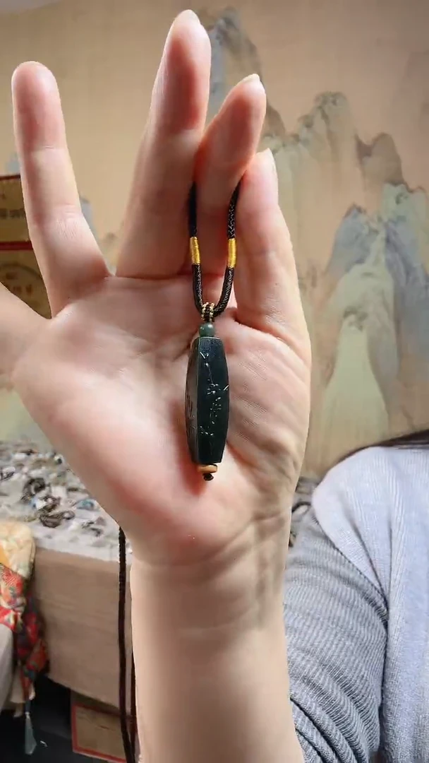 【闪购商品】和田玉颈饰未镶嵌.