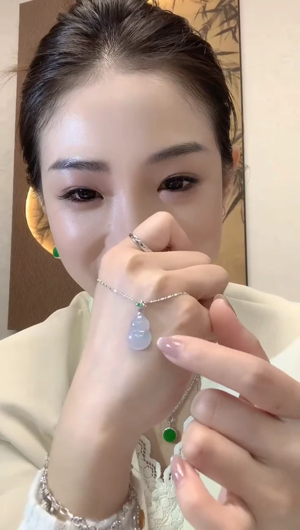 【闪购商品】翡翠吊坠(不含链)18K金镶嵌A1多样性发一件