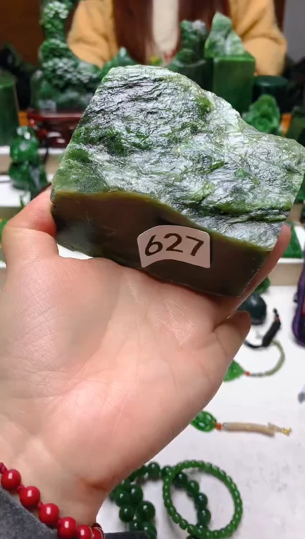 未镶嵌和田玉挂件1