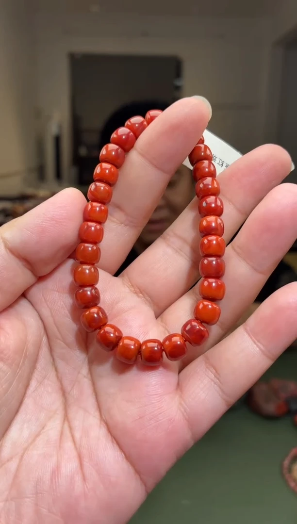 手串未镶嵌南红玛瑙单圈手串一条约7mm多样性发货