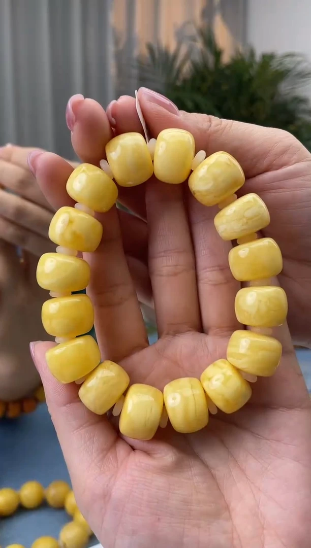 【闪购商品】蜜蜡珠宝奇石未镶嵌假一罚十，发一件044.17