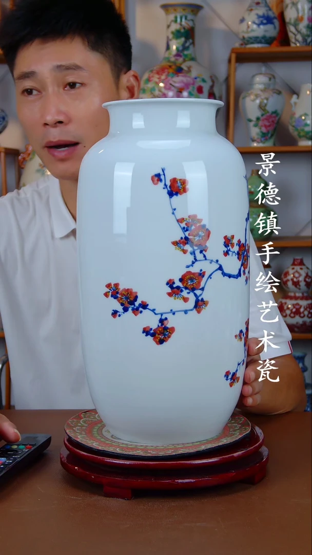 现代景德镇手工手绘陶瓷摆件21