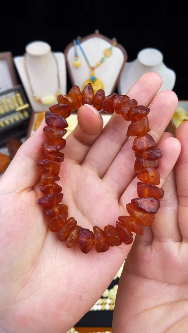 琥珀未镶嵌珠宝奇石柒月