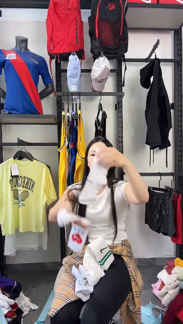 576编码 瑕疵款直播间过款为准 尺码·