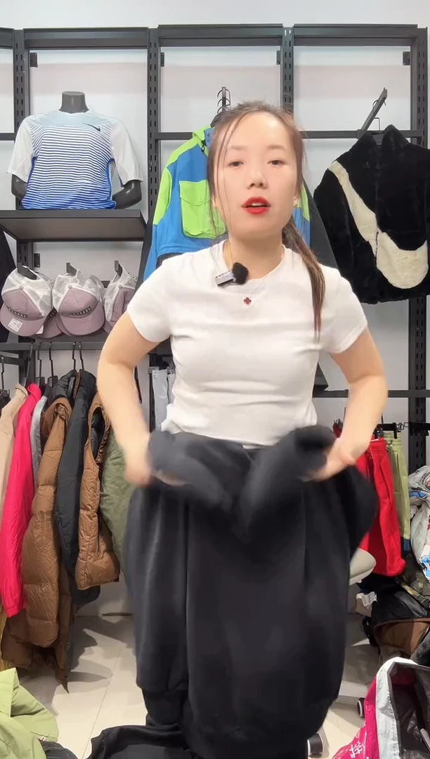 2447   编码  瑕疵直播间过款为准 尺码