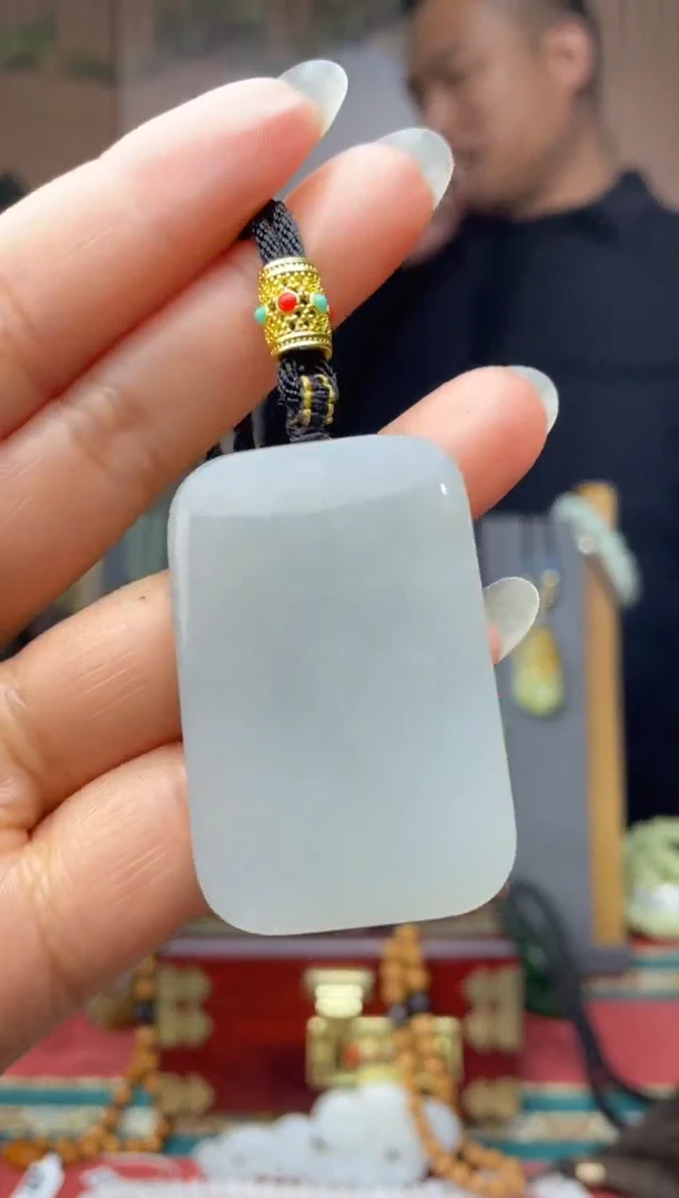 颈饰未镶嵌和田玉拍一发一