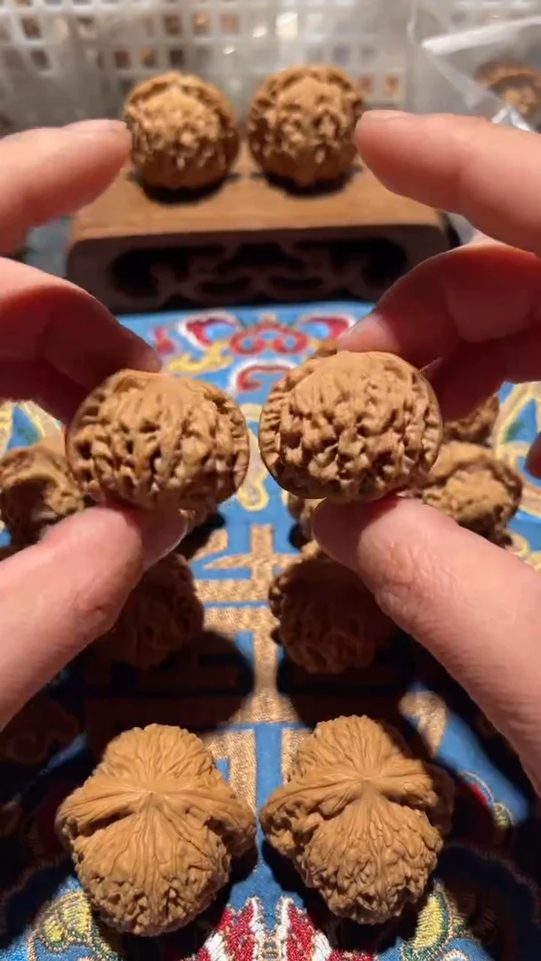 把件文玩核桃003秦闷35尺