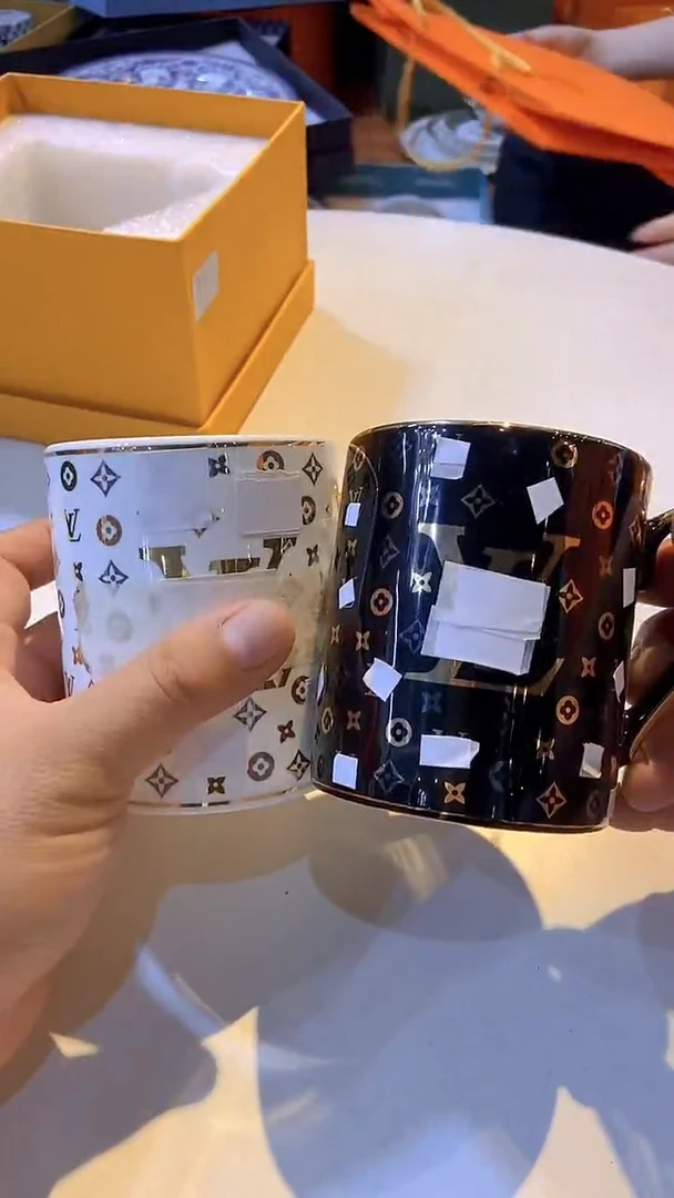 鸿辉家品牌瓷器，京东包邮！