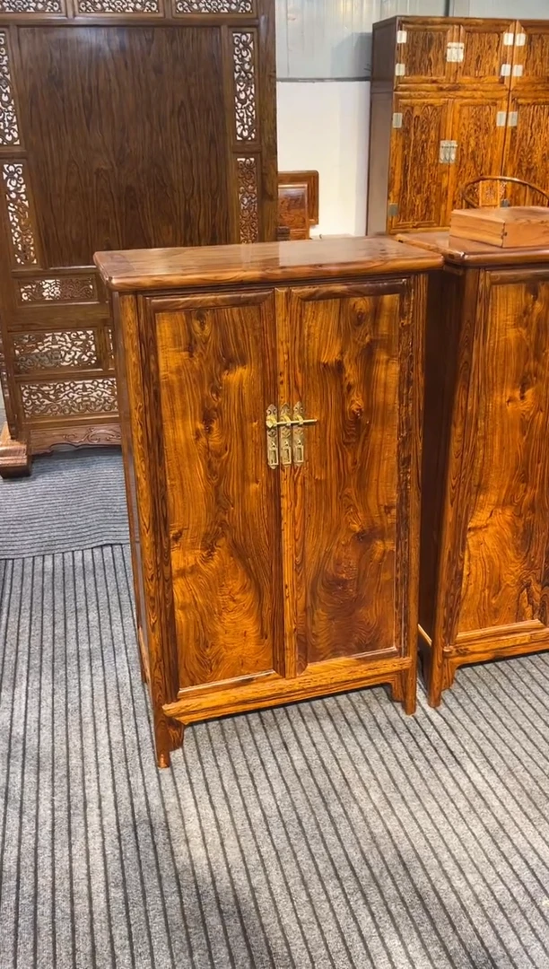 花梨木类柜子一对