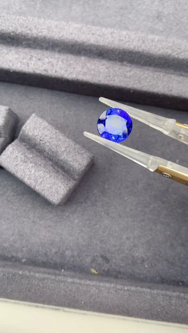 未镶嵌珠宝半成品坦桑石5.5ct坦桑   定制  FG