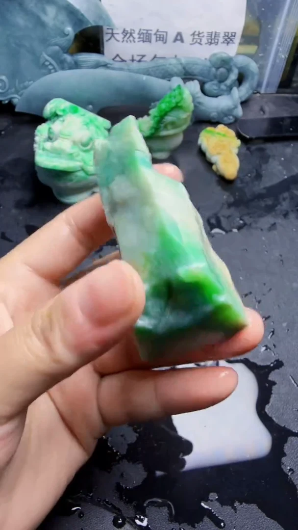 未镶嵌挂件翡翠天然翡翠070