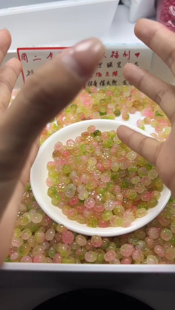 未镶嵌颈饰玛瑙/玉髓w2868水蜜桃五瓣花8mm*10颗