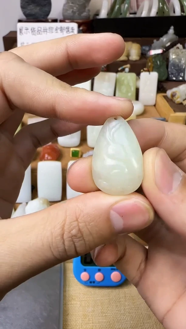 【闪购商品】和田玉颈饰未镶嵌兔