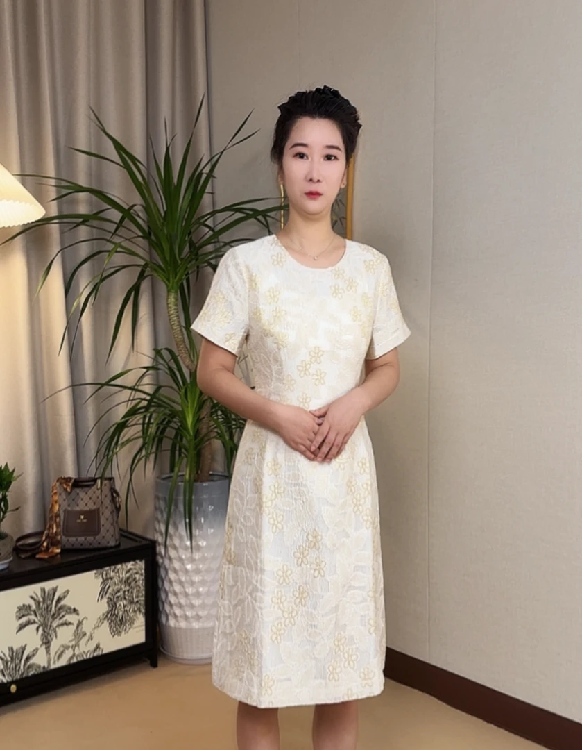 夏季新款提花工艺气质修身显瘦连衣裙