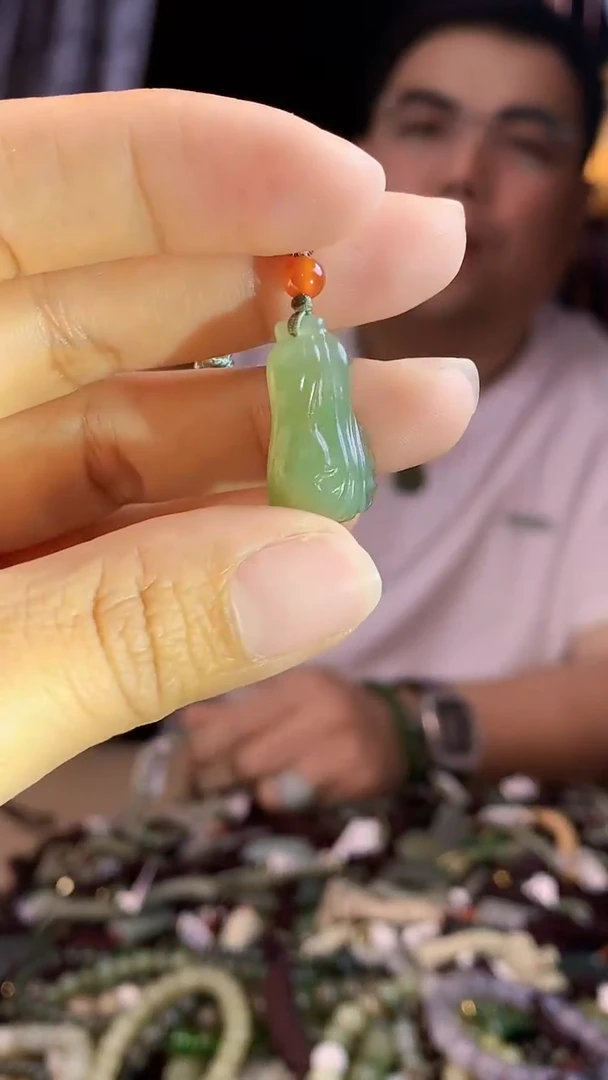 和田玉未镶嵌挂件多样性发货拍一发一