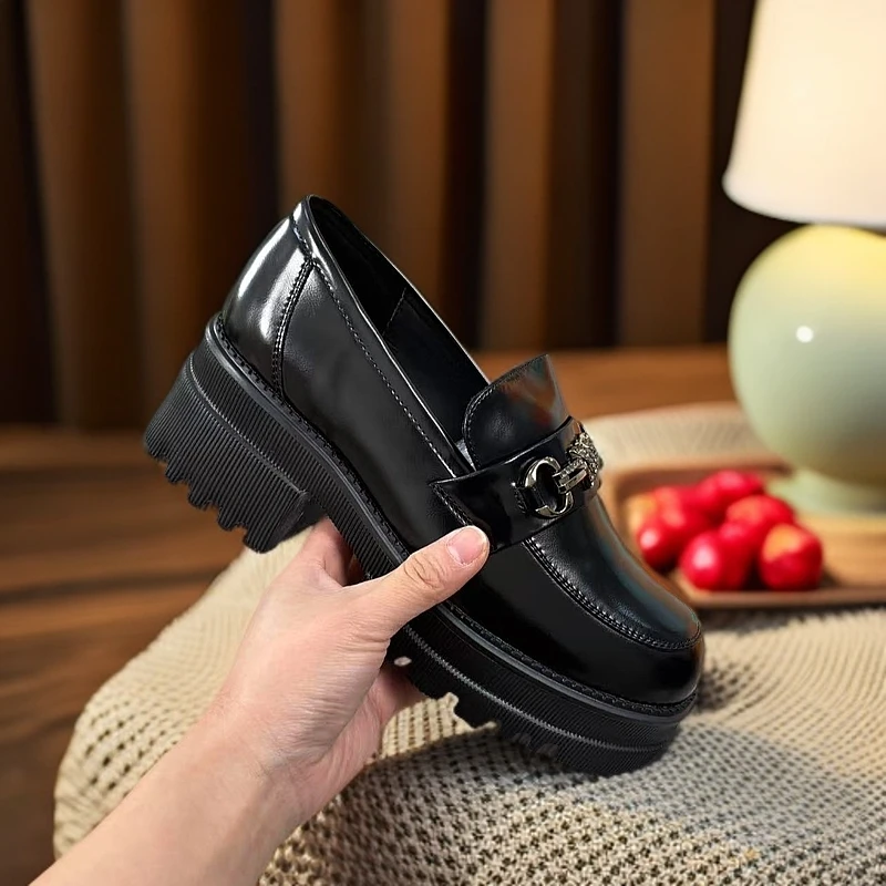 2056-C4-时尚百搭2025春季新款单鞋女式小皮鞋