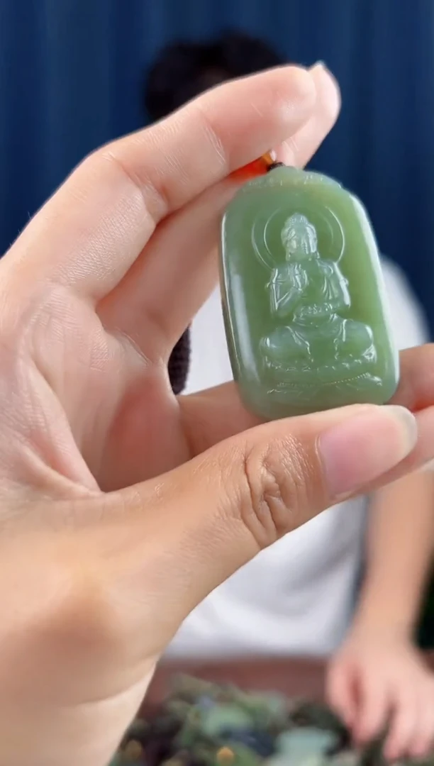 未镶嵌和田玉挂件拍一发一，多样性发货